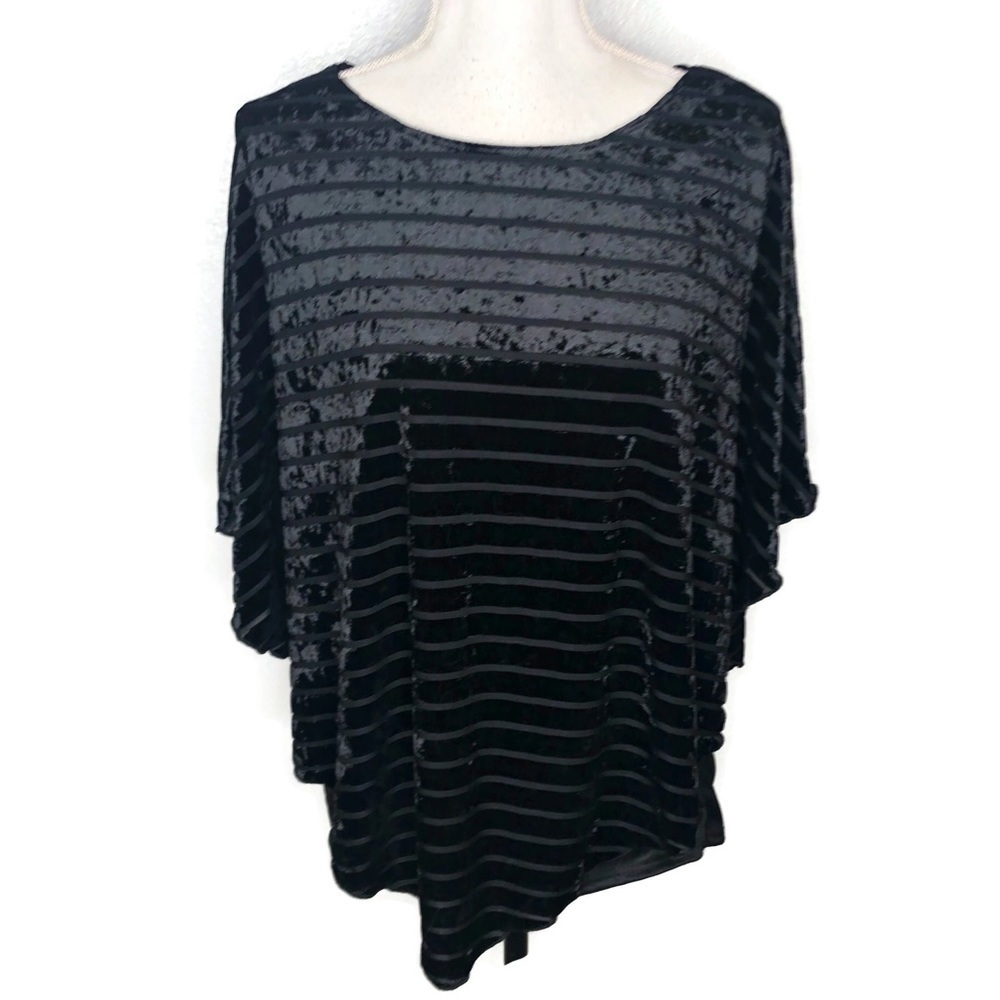 American City Wear women’s top. Large size. Black
